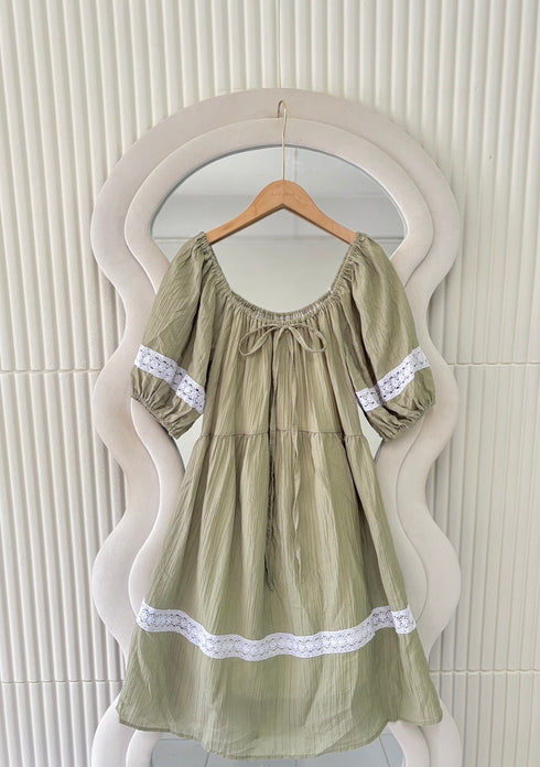 Women Puff Sleeves Mini Dress With Lace Trim